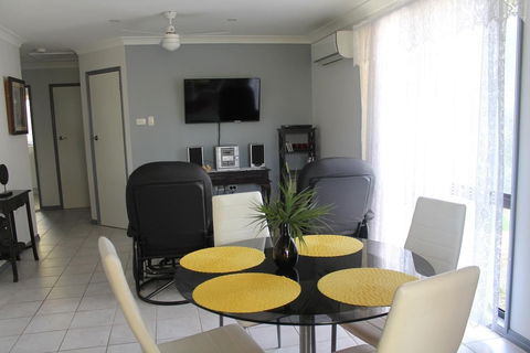 Ducati's Bed And Breakfast - Accommodation Newcastle 1