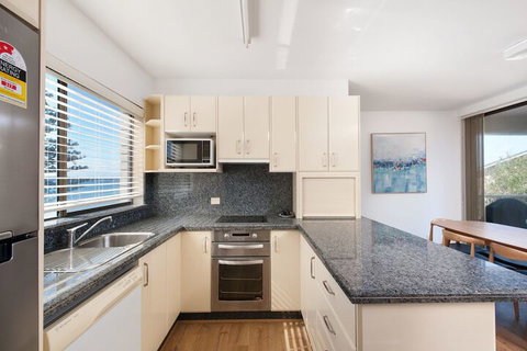 Bangalee Unit 15 / 41 Soldiers Point Road - Accommodation Newcastle 3