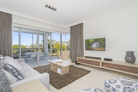 SEA CULTURE 1110 - Accommodation Newcastle 3