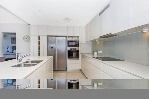 KINGSCLIFF OCEAN FRONT TERRACE 4 - Accommodation Newcastle 3