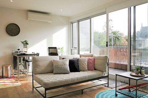 Bayside Lifestyle New 2 Bedrooms - Accommodation Newcastle 0
