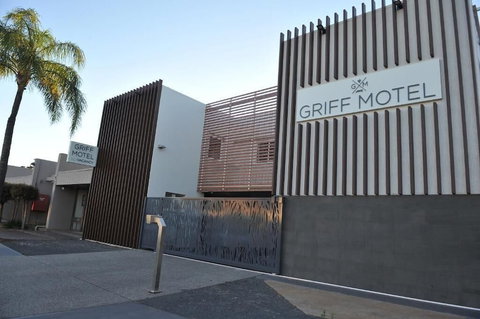 The Griff Motel - Accommodation Newcastle 0