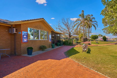 Hunter Oasis - Accommodation Newcastle 3