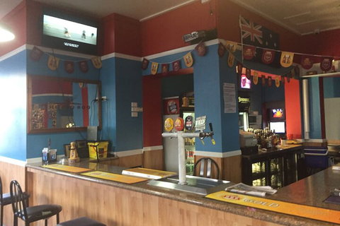 Aussie Hotel - Accommodation Newcastle 7