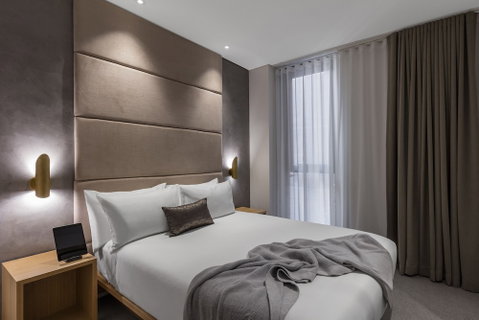 SKYE Suites Sydney - Accommodation Newcastle 4