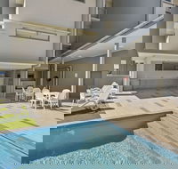 Direct Hotels - Aquarius Kawana - Accommodation Newcastle