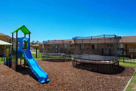Seaside Holiday Resort Fingal Bay - Accommodation Newcastle 1