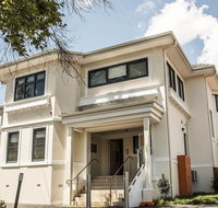 T  M HOUSE - Accommodation Newcastle