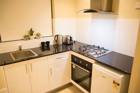 T & M HOUSE - Accommodation Newcastle 6