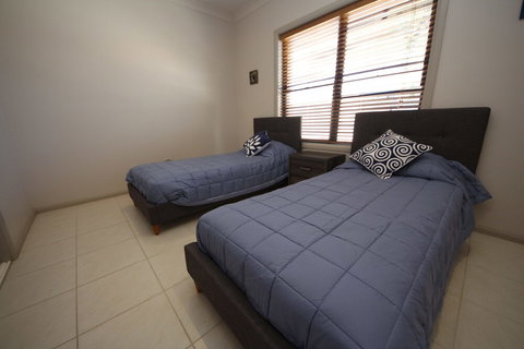 Nautilus At Hat Head - Accommodation Newcastle 7