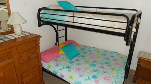 SWR Rainforest Retreat 1 - Accommodation Newcastle 2