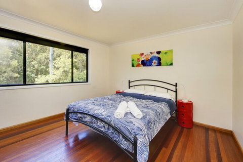 Ammaboolah At Hat Head - Accommodation Newcastle 6