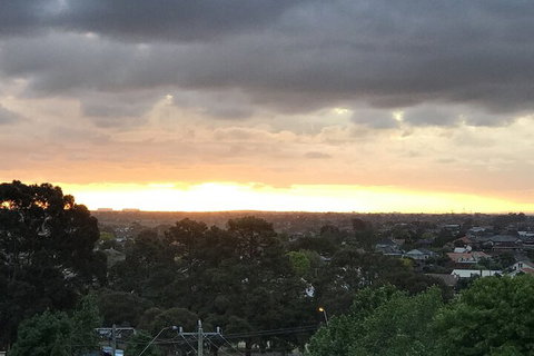 Essendon Escape - Accommodation Newcastle 2