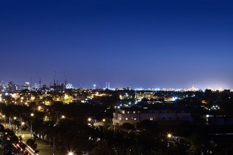 Essendon Escape - Accommodation Newcastle 4