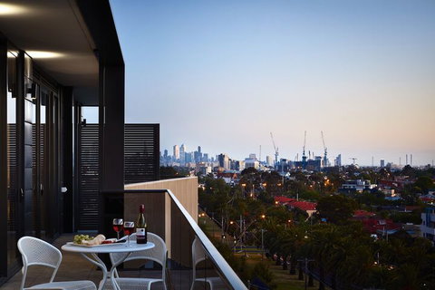 Essendon Escape - Accommodation Newcastle 5