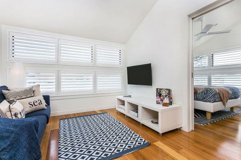 Lennoxhaus Lennox Head - Accommodation Newcastle 6