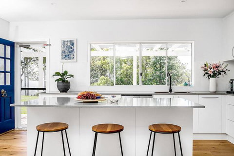 A PERFECT STAY - Pacific Ridge - Accommodation Newcastle 7