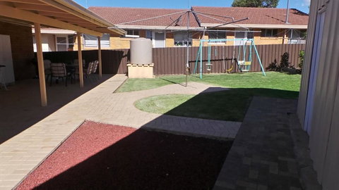 The Garden House - Accommodation Newcastle 3