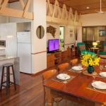 Claytons On Cylinder Beach Front - Accommodation Newcastle 0