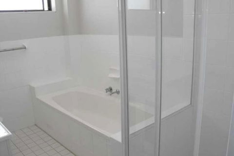 San Vid Unit 7 - Accommodation Newcastle 4