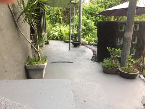 Earthship Daintree - Accommodation Newcastle 2