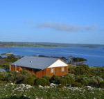 Pelican Lagoon Cabin - Accommodation Newcastle