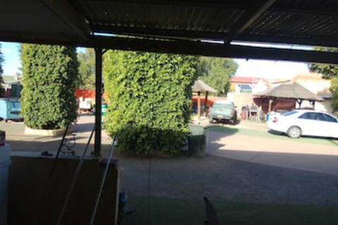 Burt Street Gardens - Accommodation Newcastle 0