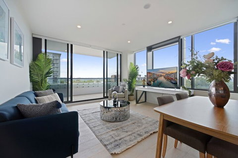 New Contemporary Apartment Near Macquarie Centre - Accommodation Newcastle 3