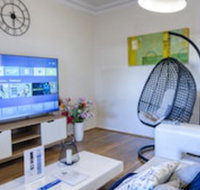 Wollongong train station holiday house - Accommodation Newcastle