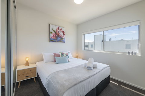 Astra Apartments Merewether - Accommodation Newcastle 1