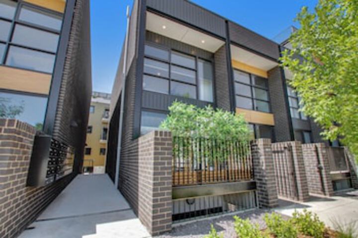 Causeway ACT Accommodation Newcastle