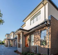 AUJOY 4 Bed Townhouse Burwood 2 - Accommodation Newcastle