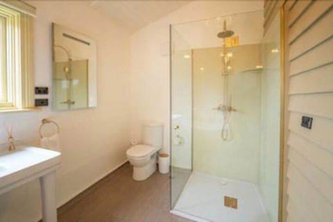 Steele Point Cottage - Accommodation Newcastle 6
