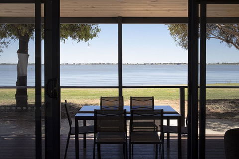 Lake Boga Caravan Park - Accommodation Newcastle 0