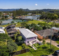 A PERFECT STAY Sunset Beach Riverside - Accommodation Newcastle