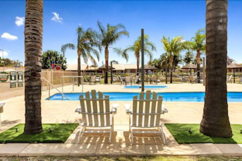 Lakeside Country Club - Numurkah - Accommodation Newcastle 0