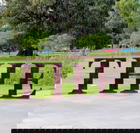 Adelaide Central Apartment - 3BR 2Bath  Carpark - Accommodation Newcastle