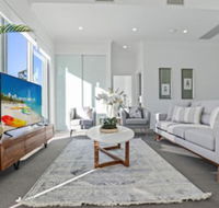 HomeHotel New  Spacious 3 Bedroom Penthouse - Accommodation Newcastle