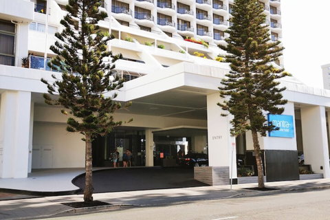 L7 Surfers Paradise Apartment - Accommodation Newcastle 6
