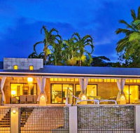 Oceans Edge Beach House At Oak Beach - Accommodation Newcastle