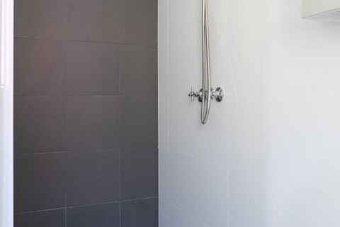 Lotus Stay Manly - Apartment 631 - Accommodation Newcastle 7