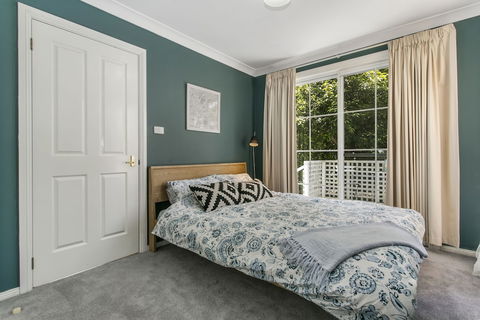 Swanbrook - Accommodation Newcastle 6