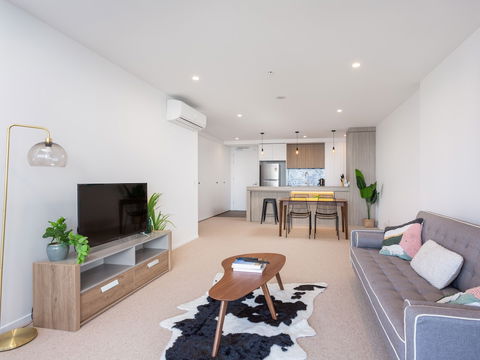 Premium Ocean View Apartment By Serain Residences - Accommodation Newcastle 3
