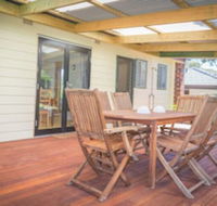 17 Broadbeach Drive - Accommodation Newcastle