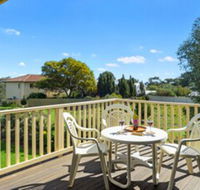 22 Broadbeach Drive - Accommodation Newcastle