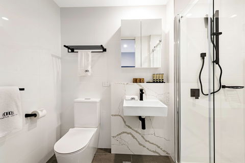 The Hamptons Apartments - St Kilda - Accommodation Newcastle 6
