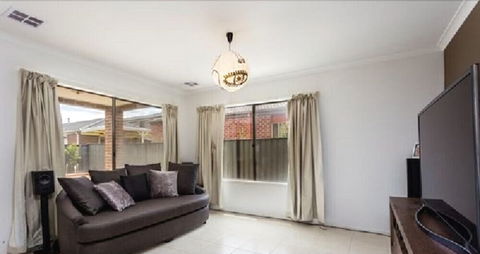 Pampas Grass Homestay - Accommodation Newcastle 2