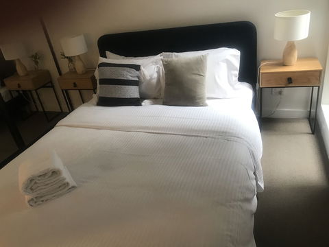 Pampas Grass Homestay - Accommodation Newcastle 3