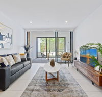 HomeHotel New  Walking to Shopping Super Clean - Accommodation Newcastle
