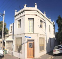 Spacious 3 Bedroom Terrace in Newtown - Accommodation Newcastle